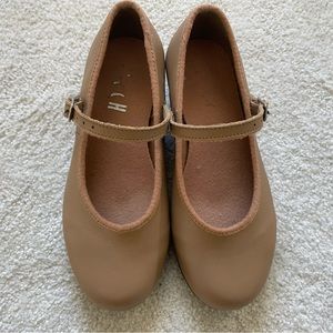 Bloch tap shoes